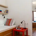 Hostel Rhodes & Bar