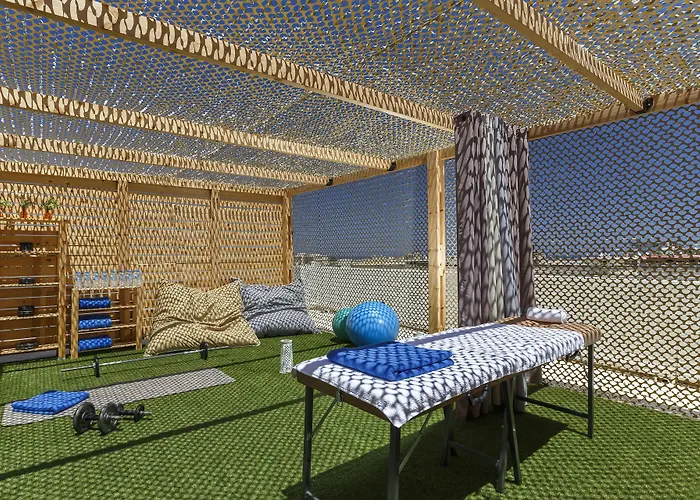 Rhodes Hostel&bar Hostel *