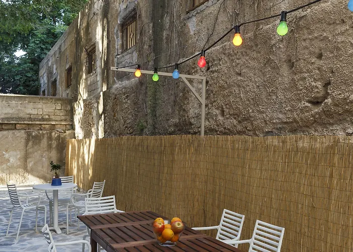 Rhodes Hostel&bar Rhodes City