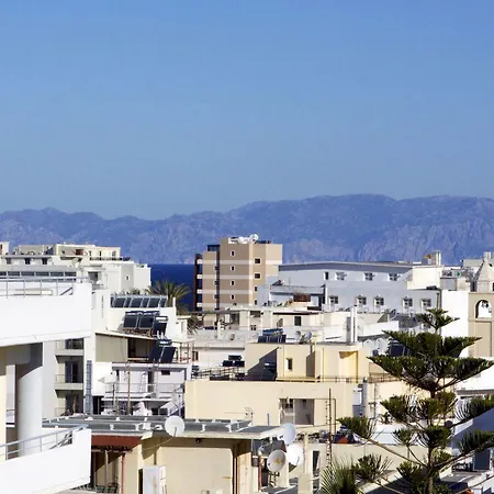 罗兹stay青年旅馆 * Rhodes City