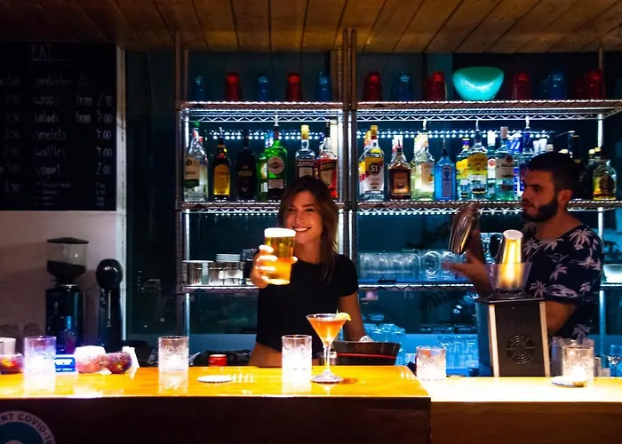 Rhodes & Bar Rhodes City