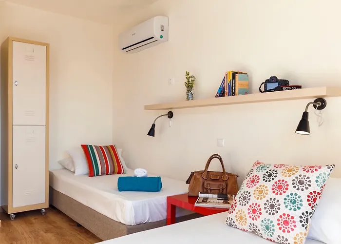 Rhodes & Bar Hostel Rhodes City